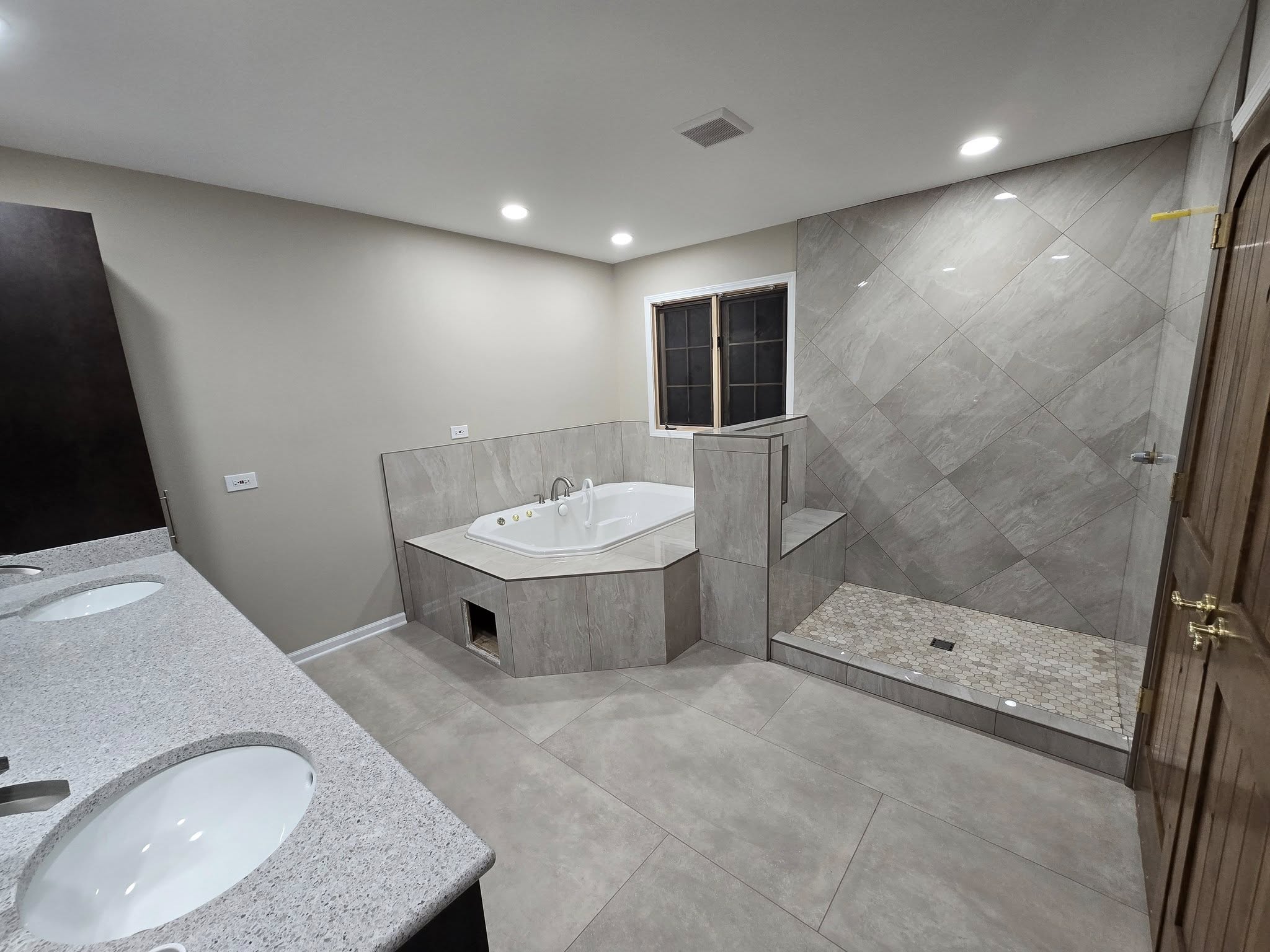 Major Bathroom Remodel - Crestwood — Photo 1