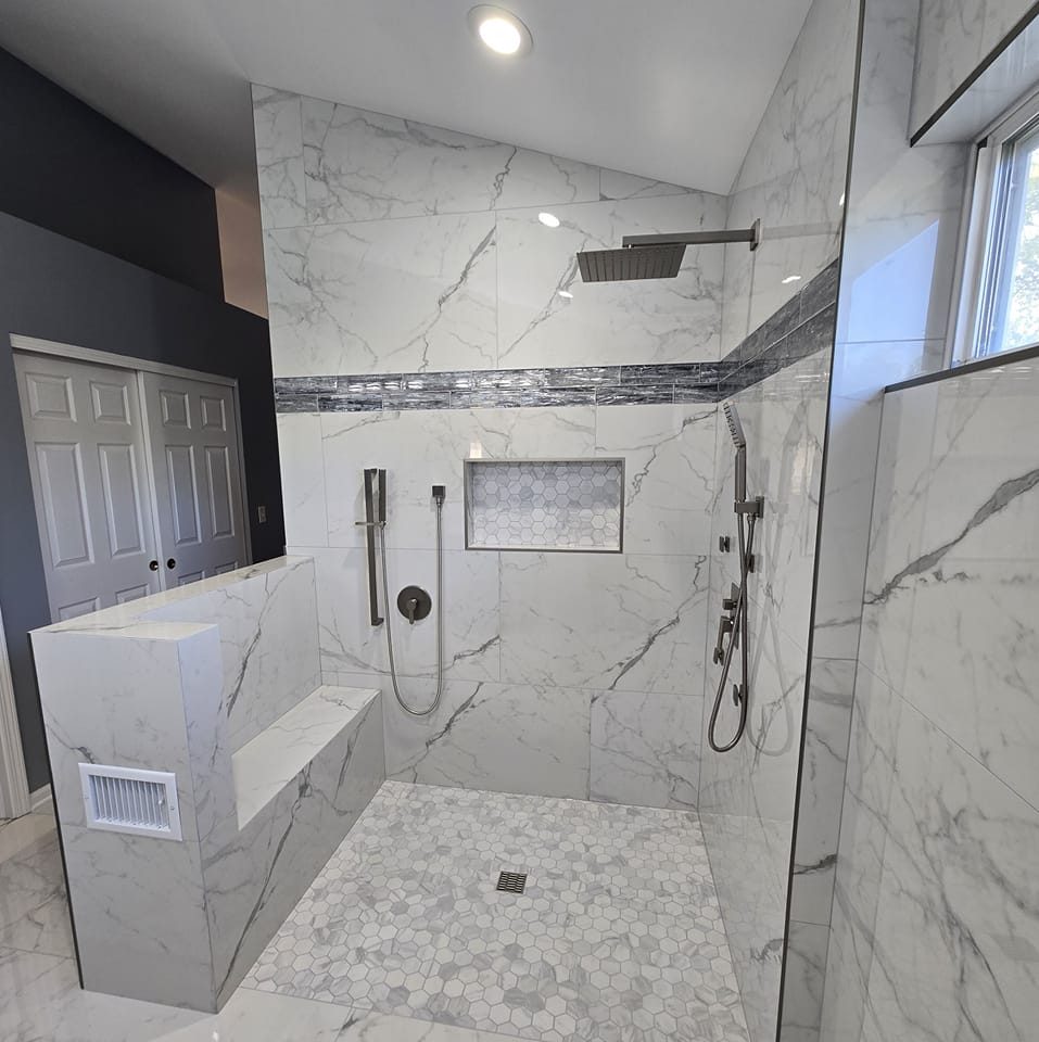 Bathroom Renovation - Carol Stream — Photo 1