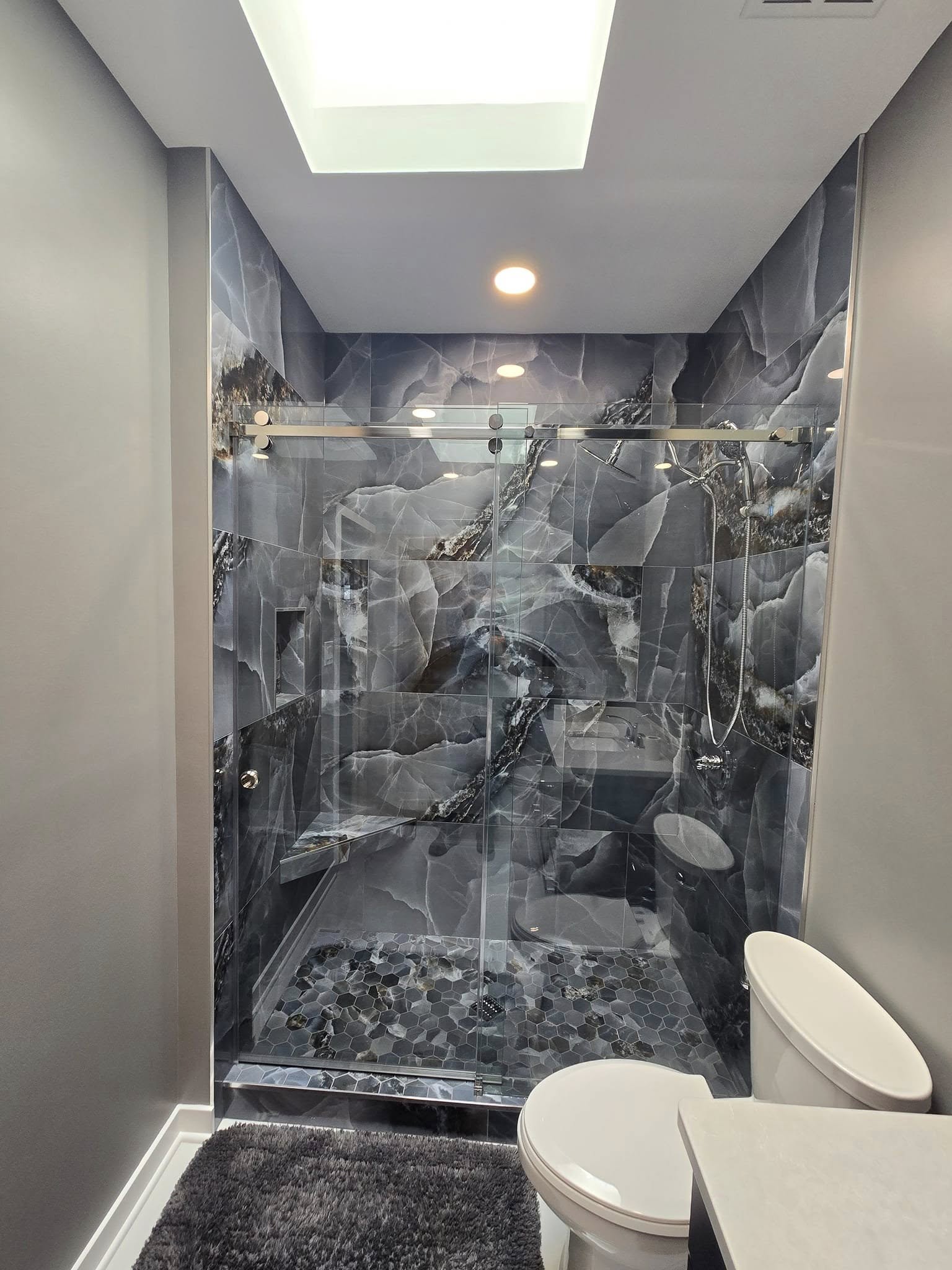 Shower and Countertop Renovation - Crestwood — Photo 2