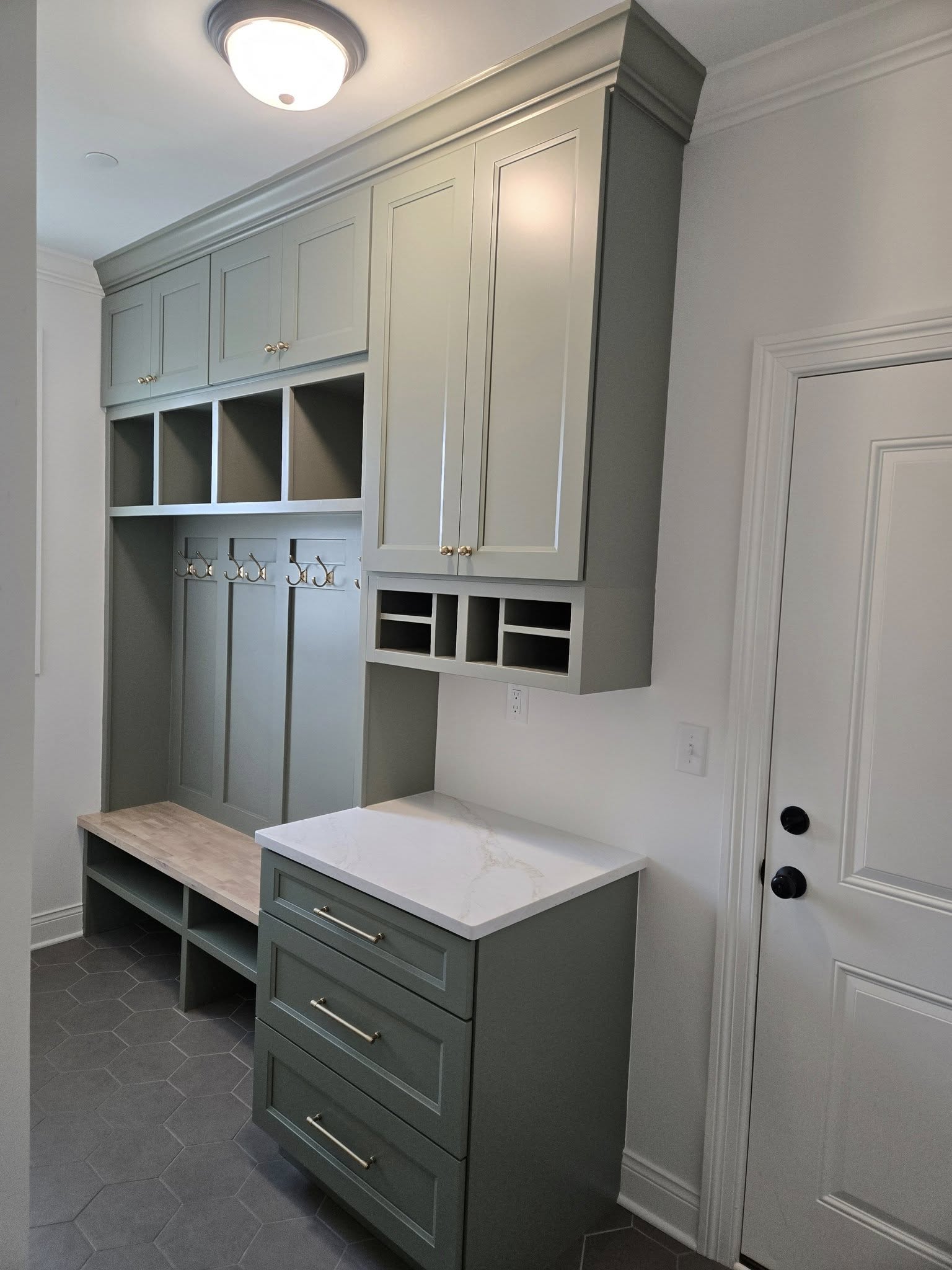 Mud Room — Photo 2