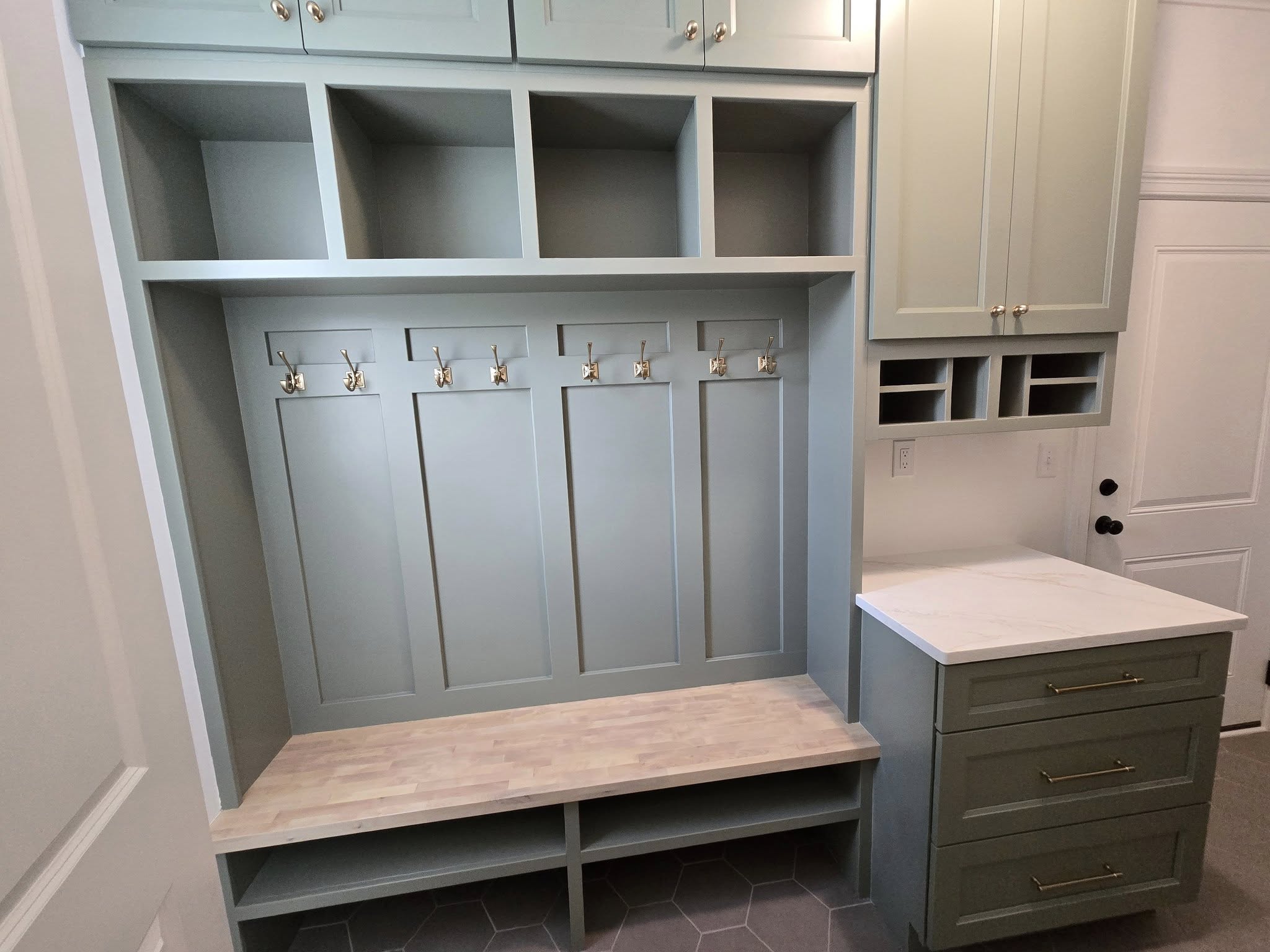 Mud Room — Photo 4